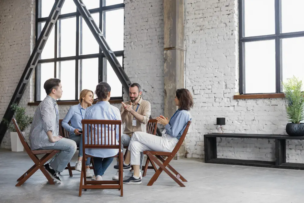full-shot-people-group-therapy Overcoming Methadone Addiction Effectively
