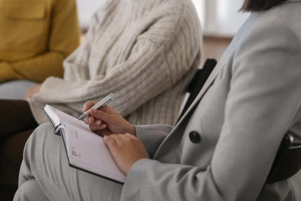 people-sharing-feelings-emotions-group-therapy-session 6 Main Signs of Drug Addiction You Should Know