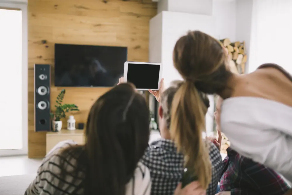young-people-taking-selfie-home Signs of Porn Addiction: What You Need to Know